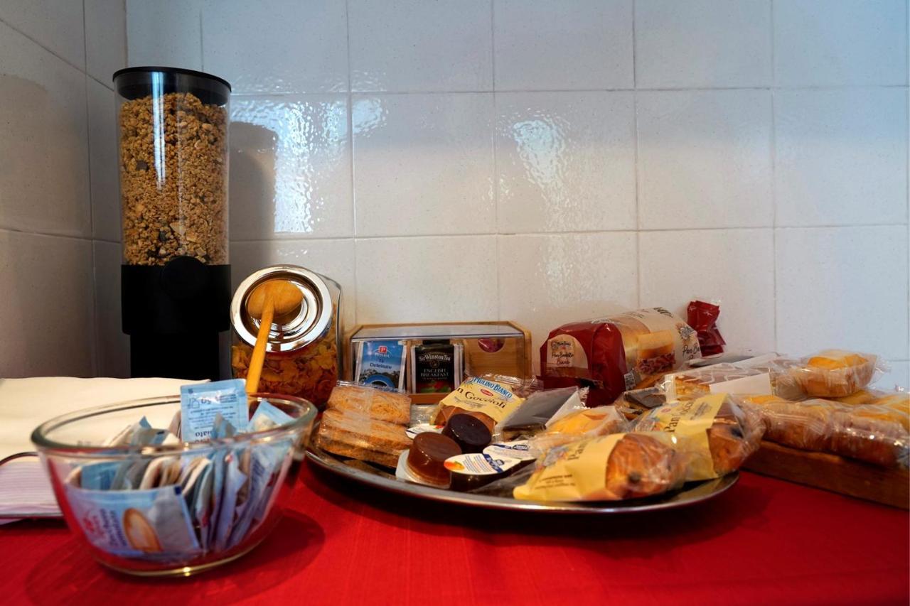 Bed&Biker Bed & Breakfast Мори Екстериор снимка